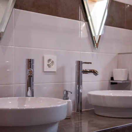 Papillon By Interhome Nendaz